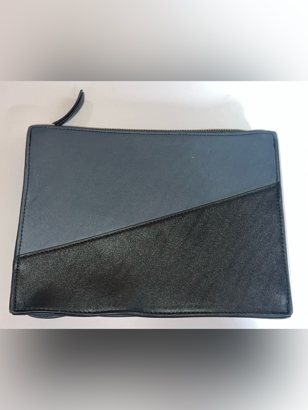 Who What Wear Black Colorblock Cosmetic Pouch Clutch Gold Zip Preowned